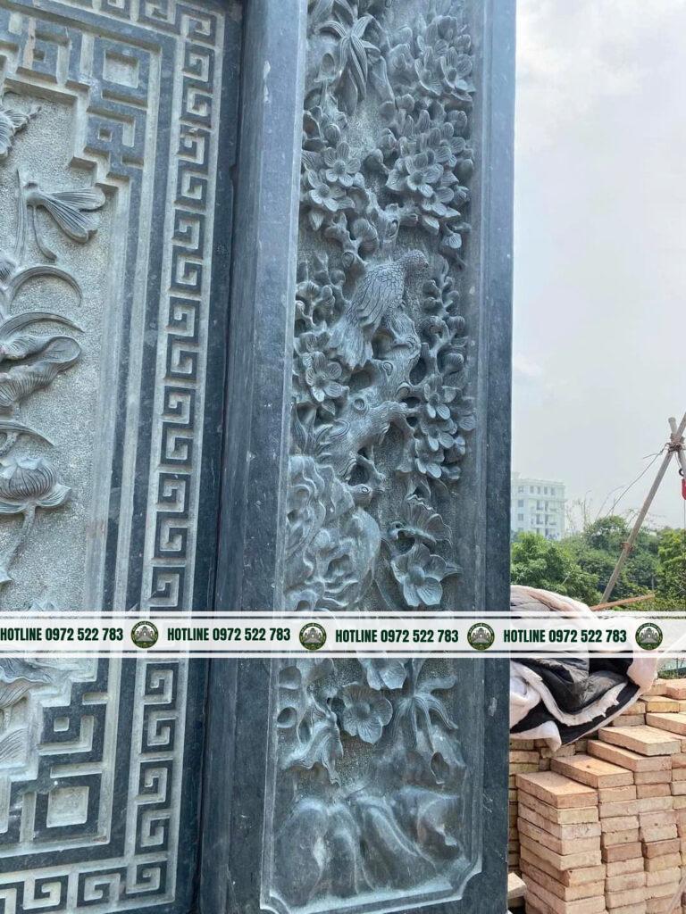 Cột trụ đồng đá chạm khắc tinh xảo, chuẩn phong thủy tại làng nghề Ninh Vân 20+ năm kinh nghiệm. Tư vấn thiết kế miễn phí – gọi 0972 522 783.