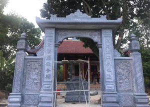 Cổng đá