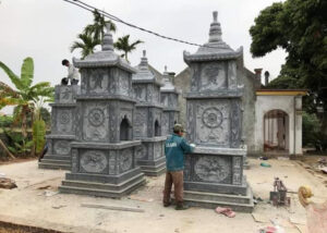 Mộ tháp đá