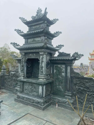 Khu lăng mộ gia đình bằng đá, chuẩn phong thủy, chế tác tại làng nghề Ninh Vân