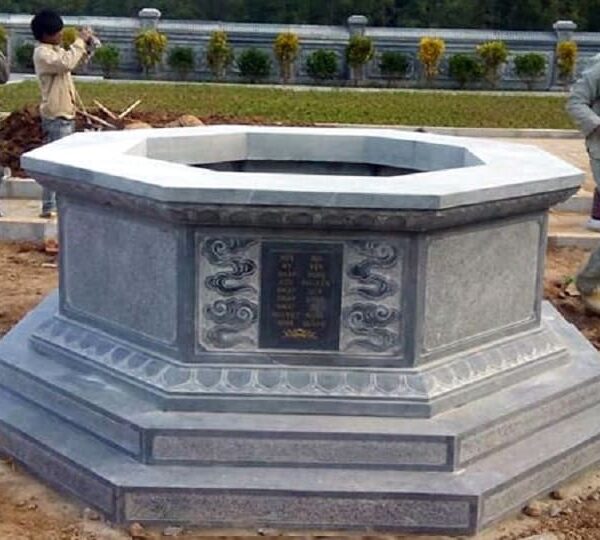 Mộ Đá Bát Giác – Kiểu Dáng Độc Đáo Theo Hình Bát Quái